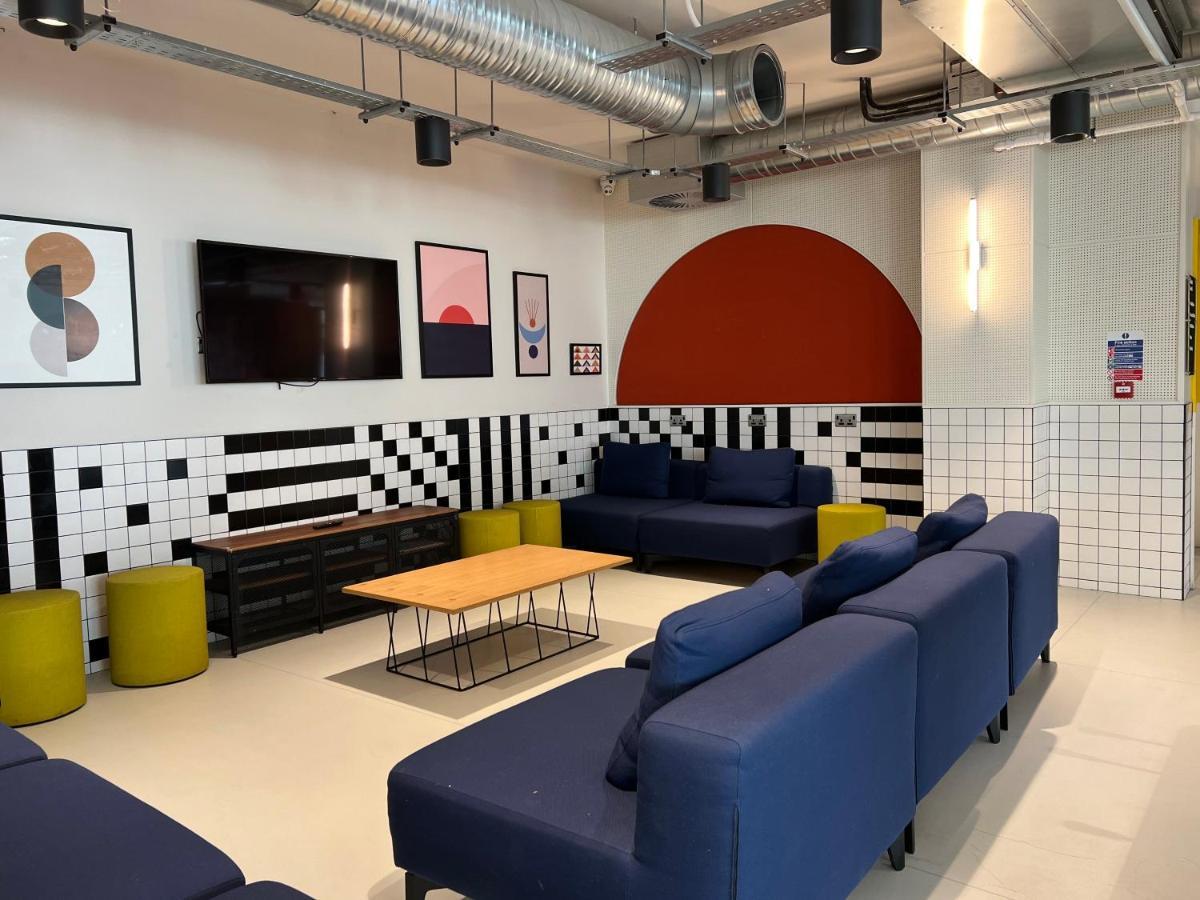 Destiny Student - Parkgate (Adults Only) Lejlighed Dublin Eksteriør billede